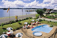 Quality Hotel Autolodge Paihia Pool Area