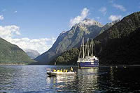 Milford Mariner Overnight Cruise